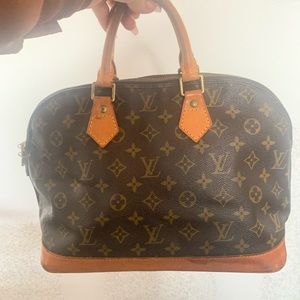 Louis Vuitton Authentic Monogram Alma